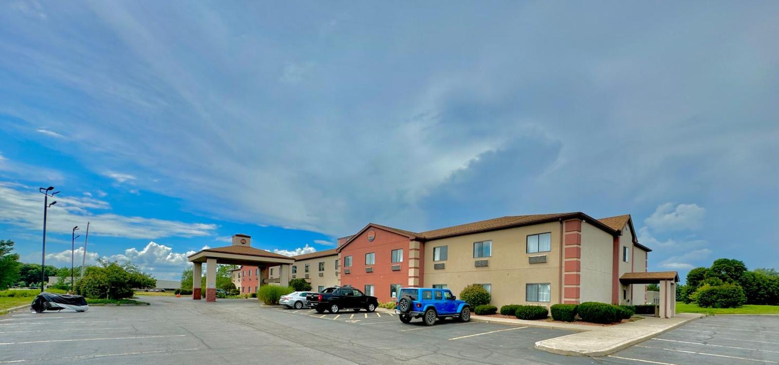 FairBridge Inn & Suites Batavia-Darien Amusement Park